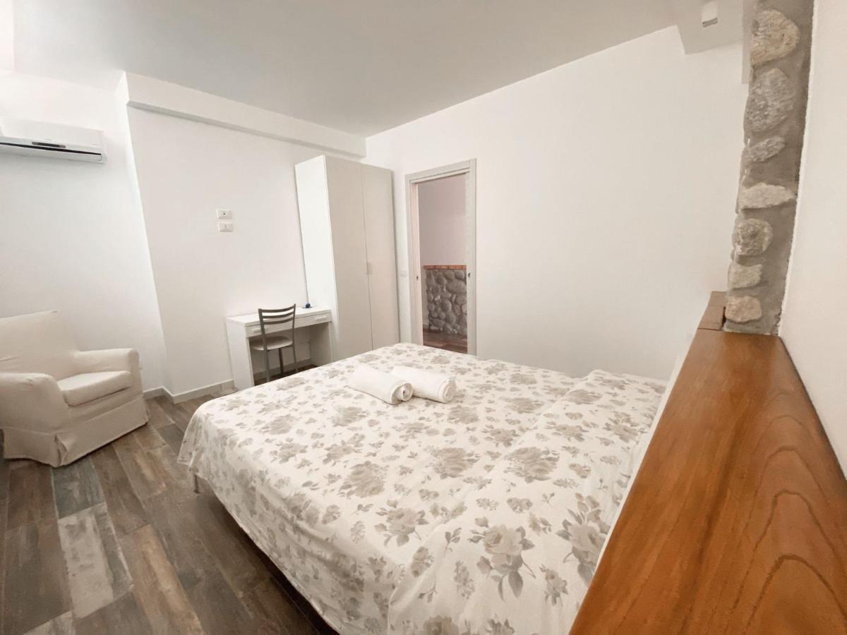 Marinella Beach Apartment Capo Vaticano Kültér fotó