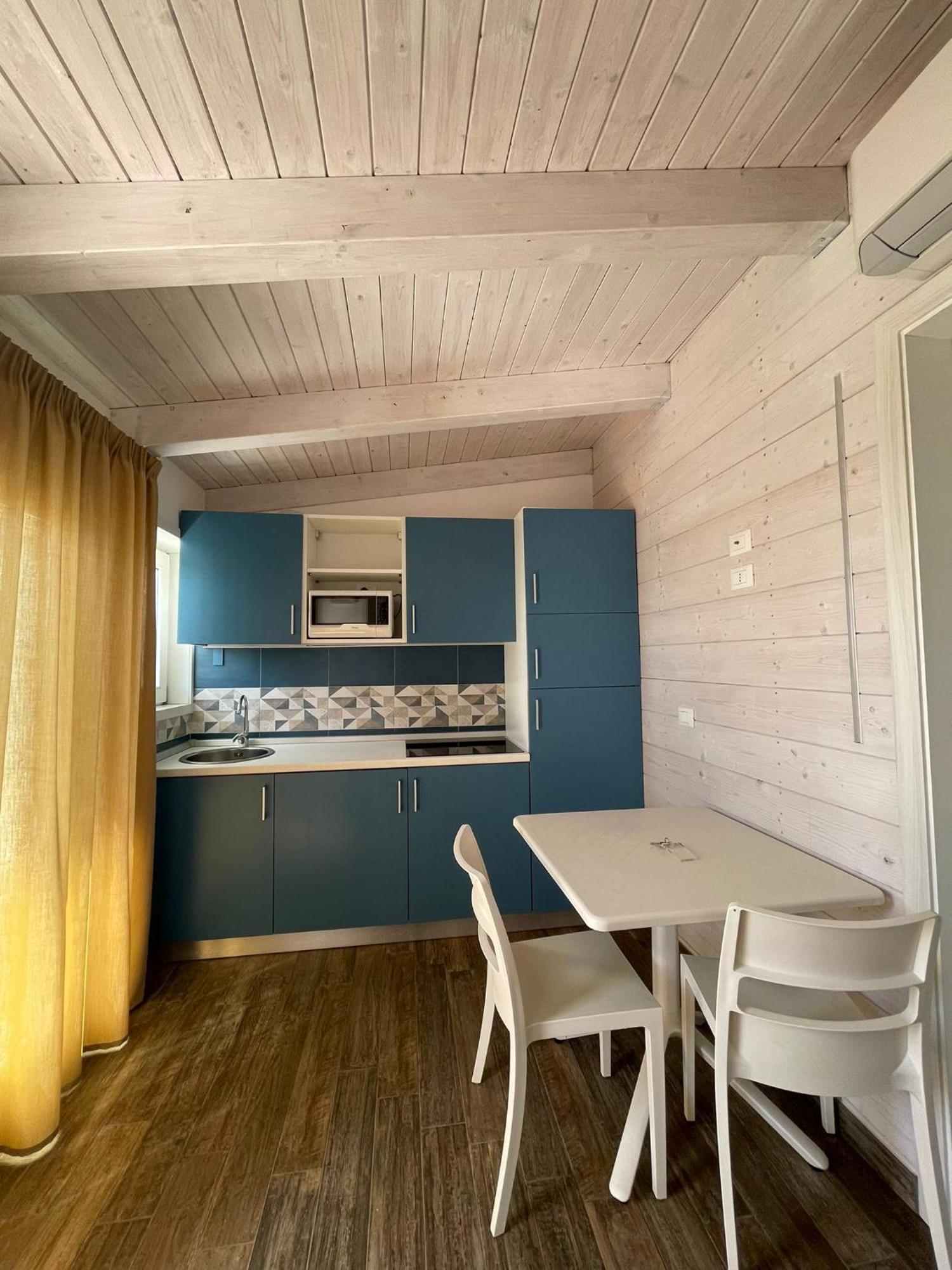 Marinella Beach Apartment Capo Vaticano Kültér fotó
