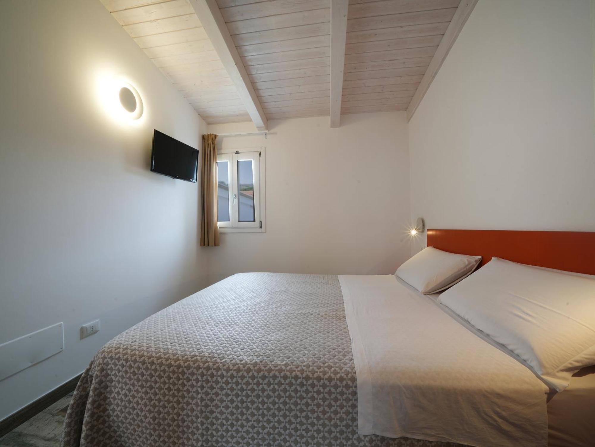 Marinella Beach Apartment Capo Vaticano Kültér fotó