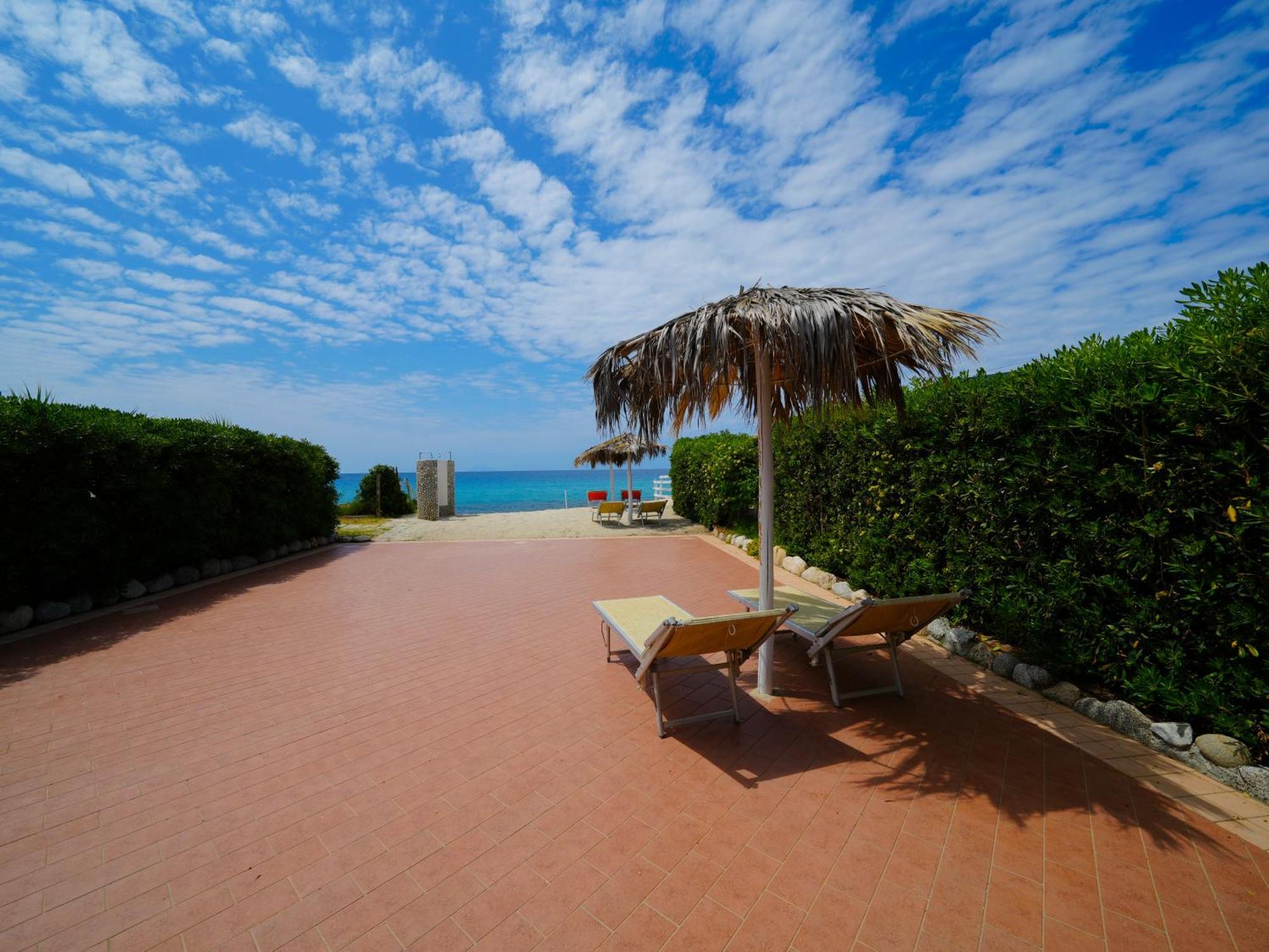 Marinella Beach Apartment Capo Vaticano Kültér fotó